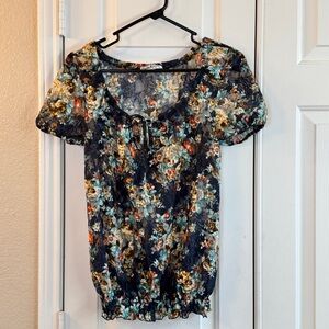 Women’s Sheer Navy Floral Claudia Richard’s Blouse Short Sleeve Size Medium